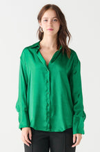 Load image into Gallery viewer, EMERALD TEXTURED BLOUSE